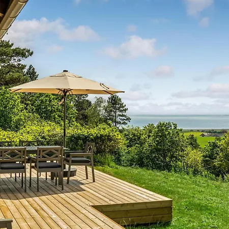 In With House Sea View *